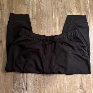 Nike Cropped Sweatpants